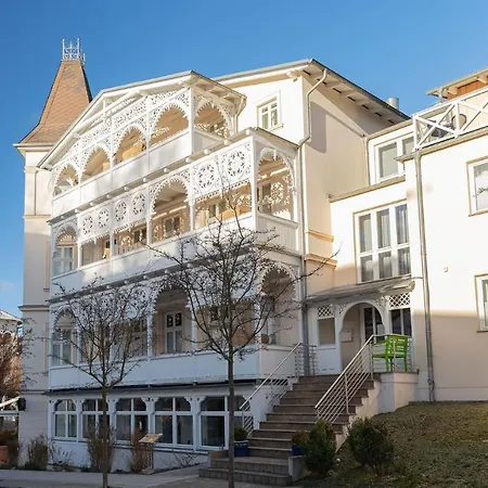 Lägenhet Sonneck 9 *