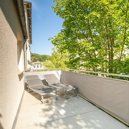 Lägenhet Sonneck 9 *